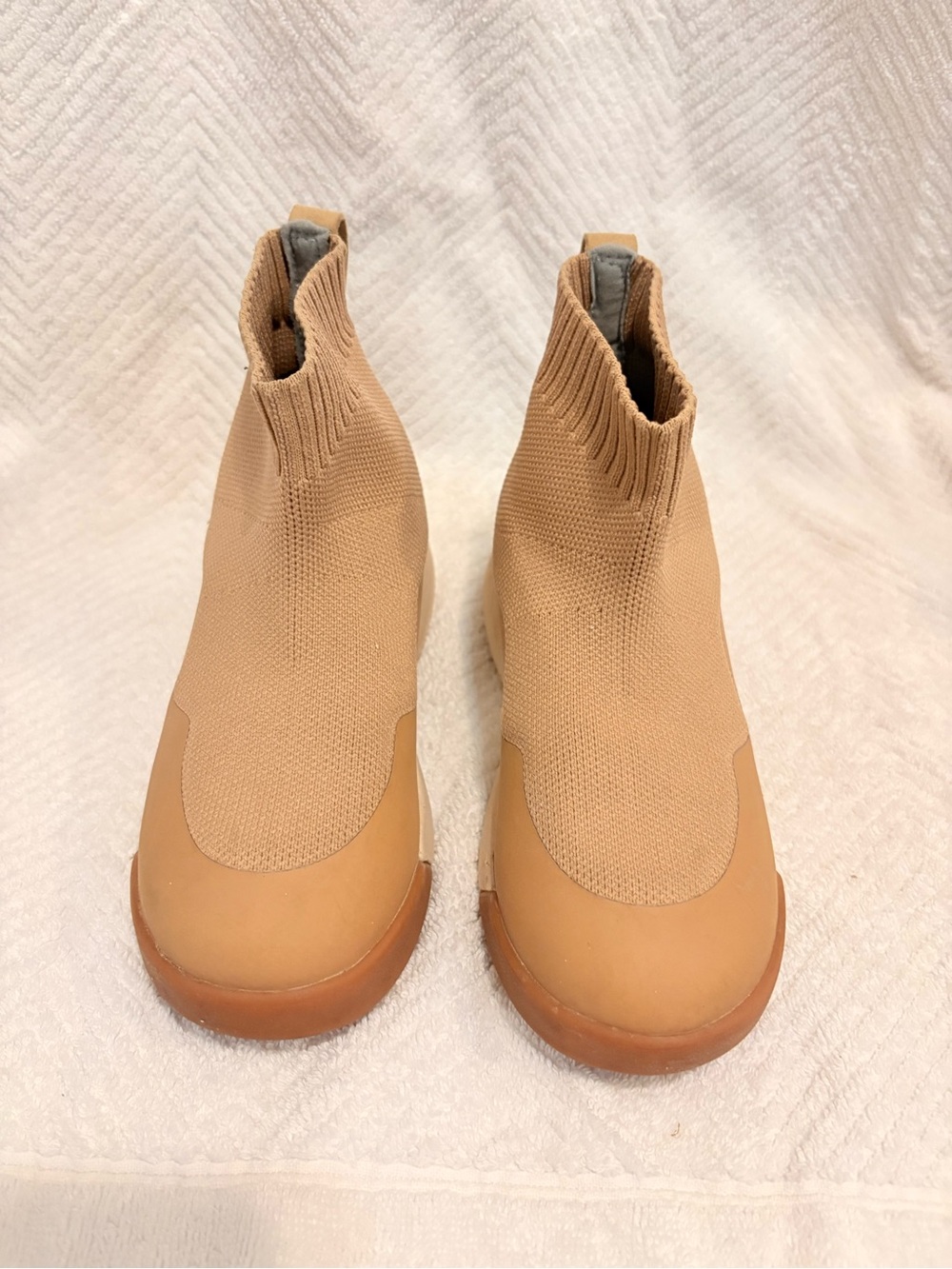 Kids Knit Chelsea Boots in Tan